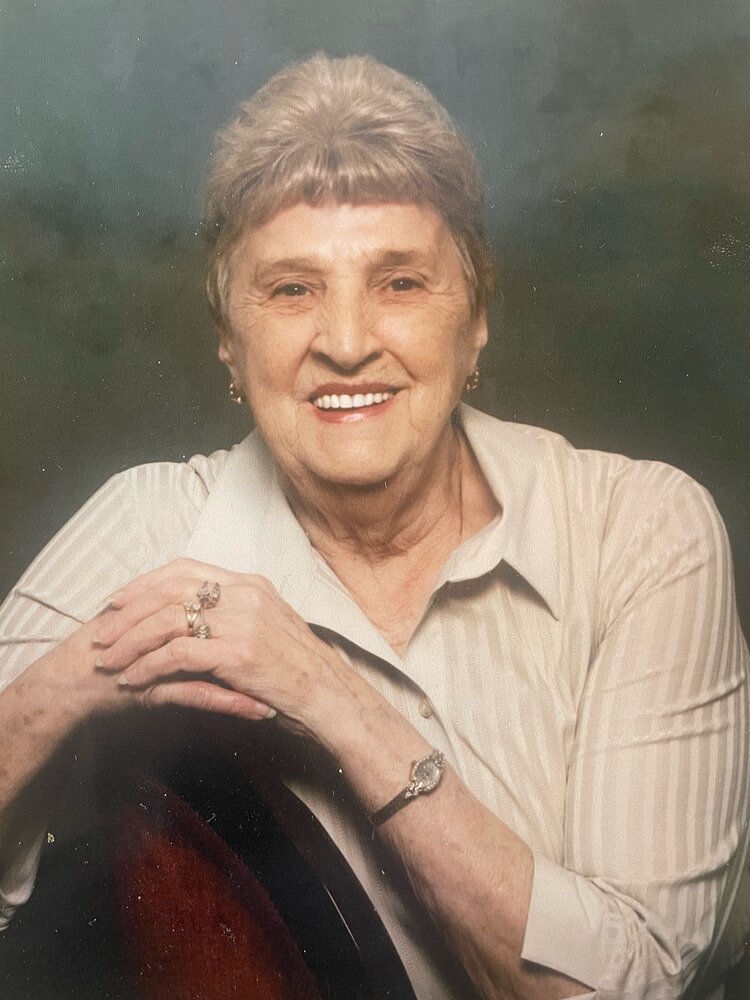 Reva Gaunce (Causey)
